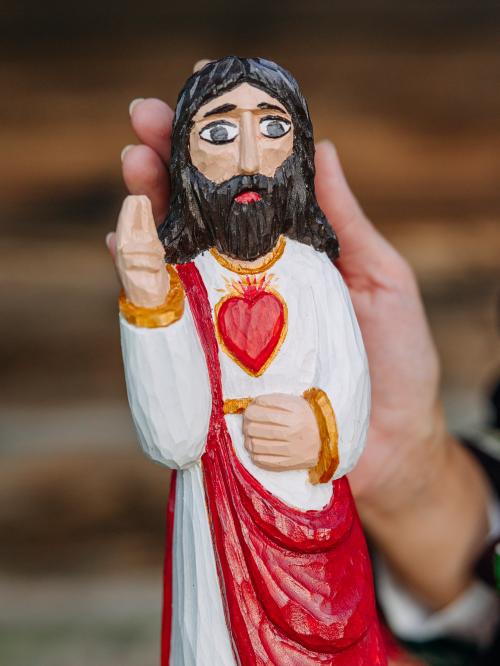 jezus w białej szacie