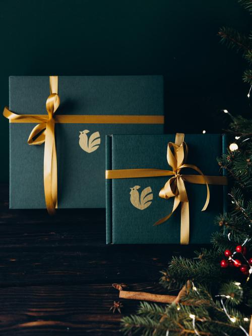 pudełko zielone małe i duże