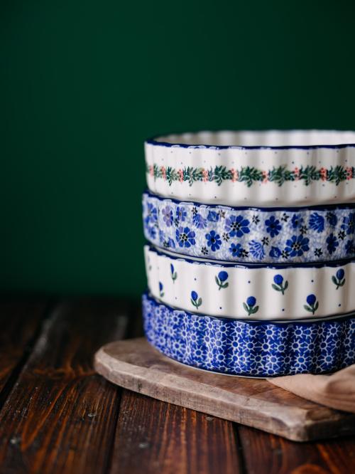 zdjęcie różnych forma do pieczenia tarty