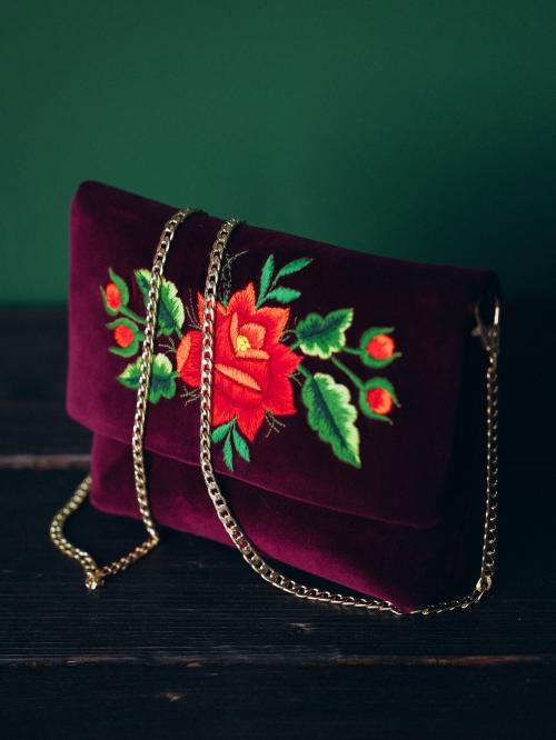 kopertówka haftowana