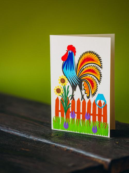 kartka wycinanka na zielonym tle