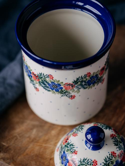 zbliżenie na środek naczynia