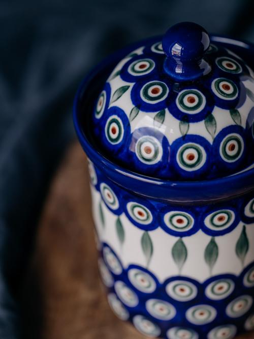 pojemnik z przykrywką