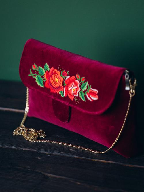 kopertówka długa bordowa bokiem