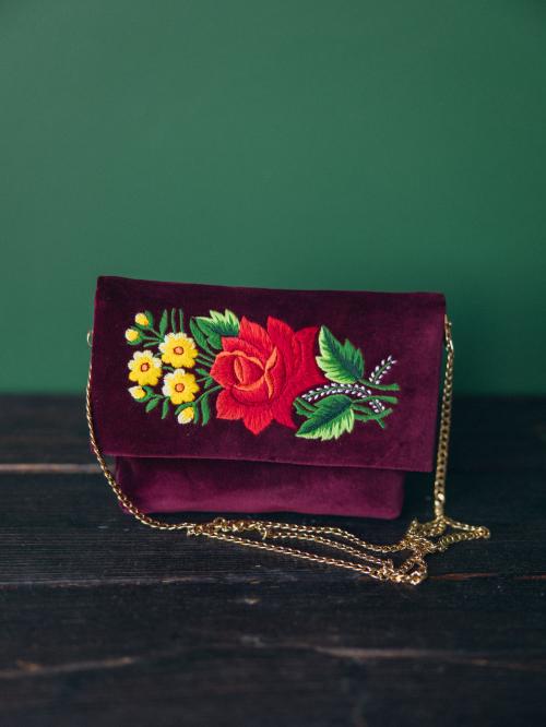 kopertówka haftowana bordowa z żółtymi kwiatkami