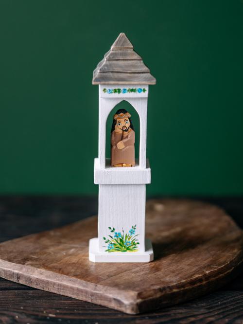 kapliczka na drewnie