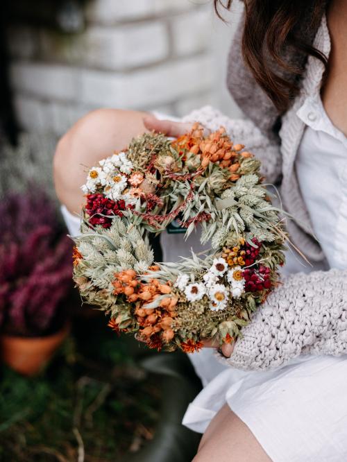 mały suszony wianek okrągły