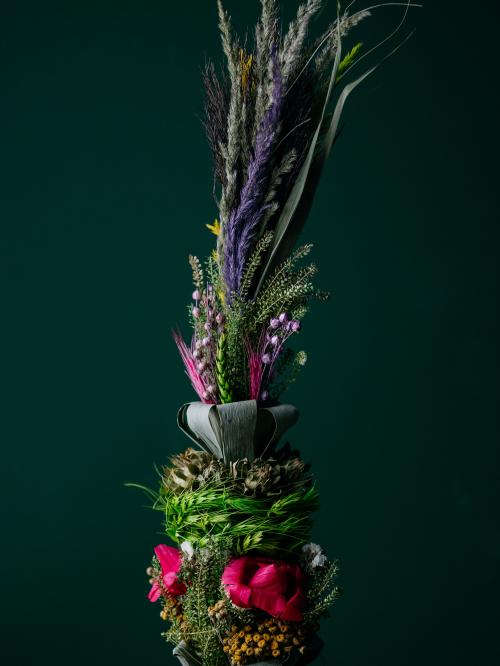 palma na zielonym tle