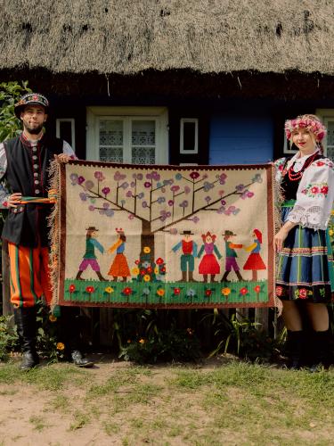 Kilim wełniany - Kwiecień