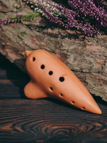 Okaryna gliniana - ludowy instrument muzyczny