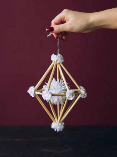 Pająk mini - diament słomiany biały