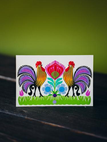 Kartka wycinanka - dwa koguty z fioletowymi ogonami