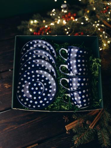 Zestaw czterech filiżanek do kawy ze spodkiem Groszki - Ceramika Bolesławiec